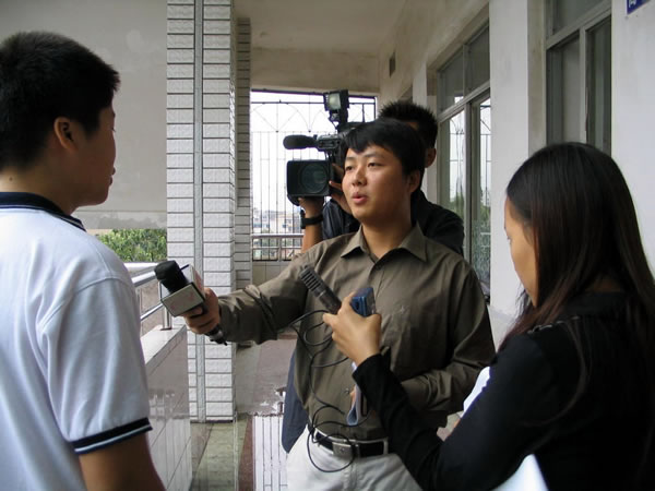 科研周南——课改篇（一） 网页设计制作课程的创新与实践